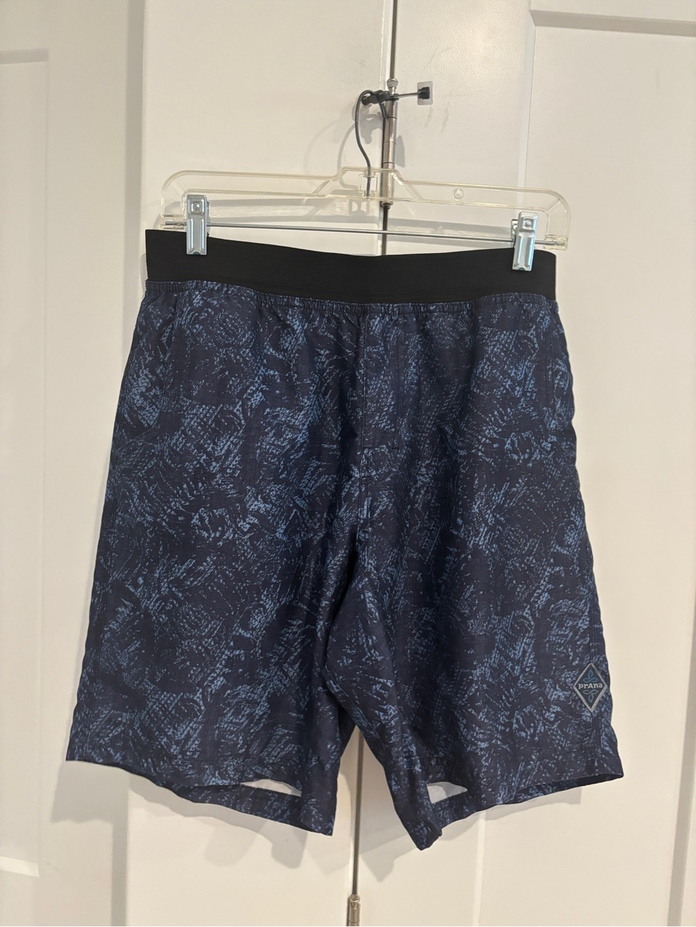 prAna Men’s Mojo Athletic Shorts. Size M